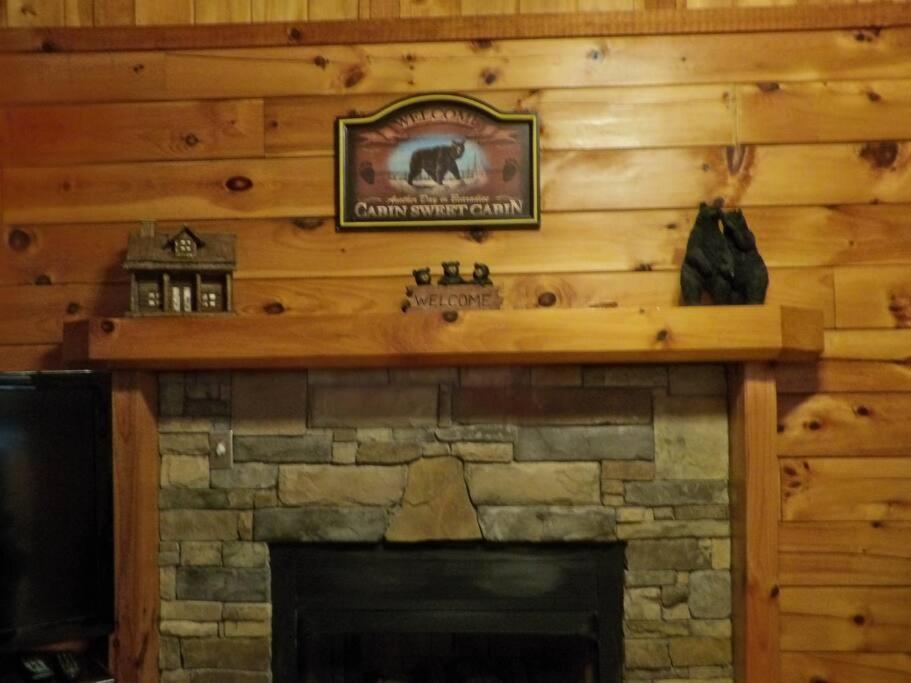 فيلا Yogi'S Den: Breathtaking Views! 3 Min To Dollywood, On 1 Acre! سيفيرفيل المظهر الخارجي الصورة