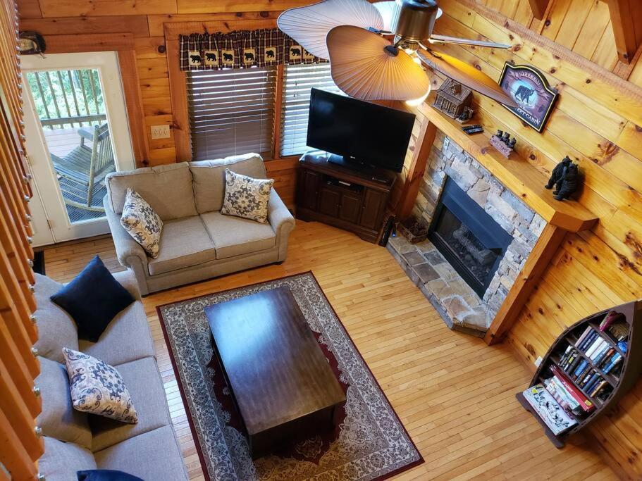 فيلا Yogi'S Den: Breathtaking Views! 3 Min To Dollywood, On 1 Acre! سيفيرفيل المظهر الخارجي الصورة