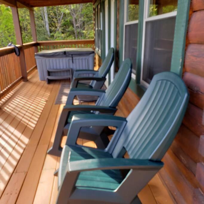 فيلا Yogi'S Den: Breathtaking Views! 3 Min To Dollywood, On 1 Acre! سيفيرفيل المظهر الخارجي الصورة